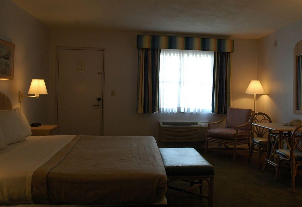 Travelodge By Wyndham Venice Venice Gardens Esterno foto