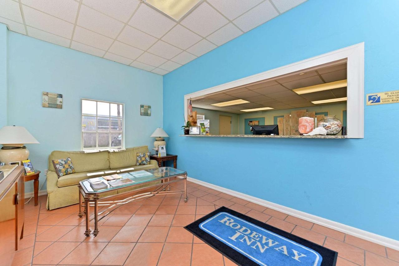Travelodge By Wyndham Venice Venice Gardens Esterno foto